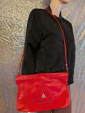 Vintage MIMO SACS Red Genuine Leather Geometric Crossbody Bag